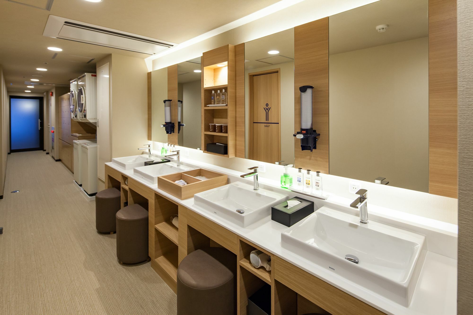 Y'S Cabin Osaka Namba מראה חיצוני תמונה