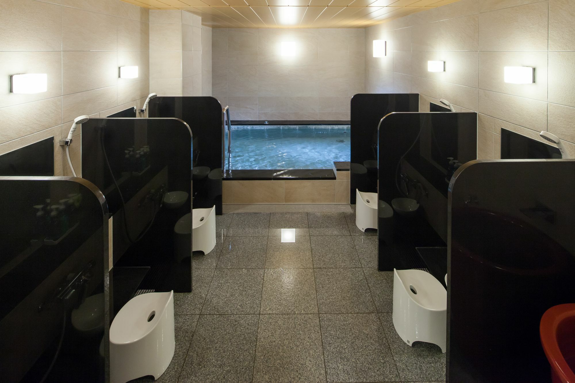 Y'S Cabin Osaka Namba מראה חיצוני תמונה
